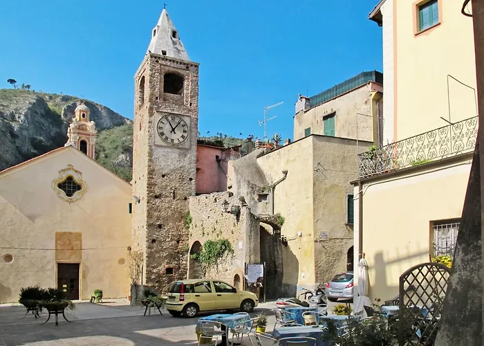 Villa Casa Rosmarino Cisano sul Neva